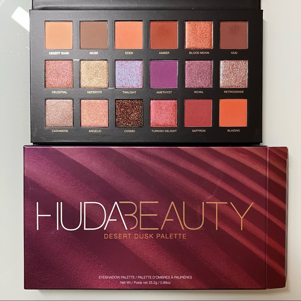 Huda Beauty Desert Dusk Palette